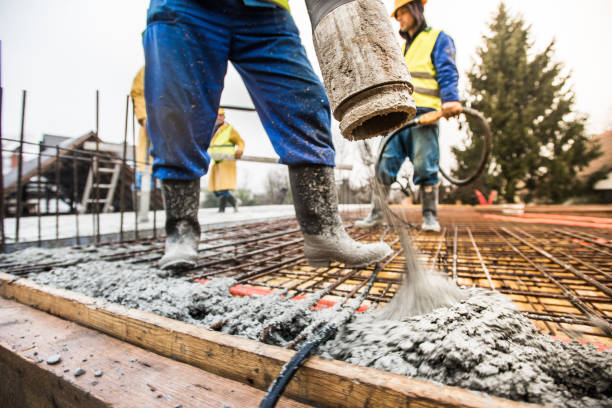 Best Concrete Demolition Services  in Guntown, MS